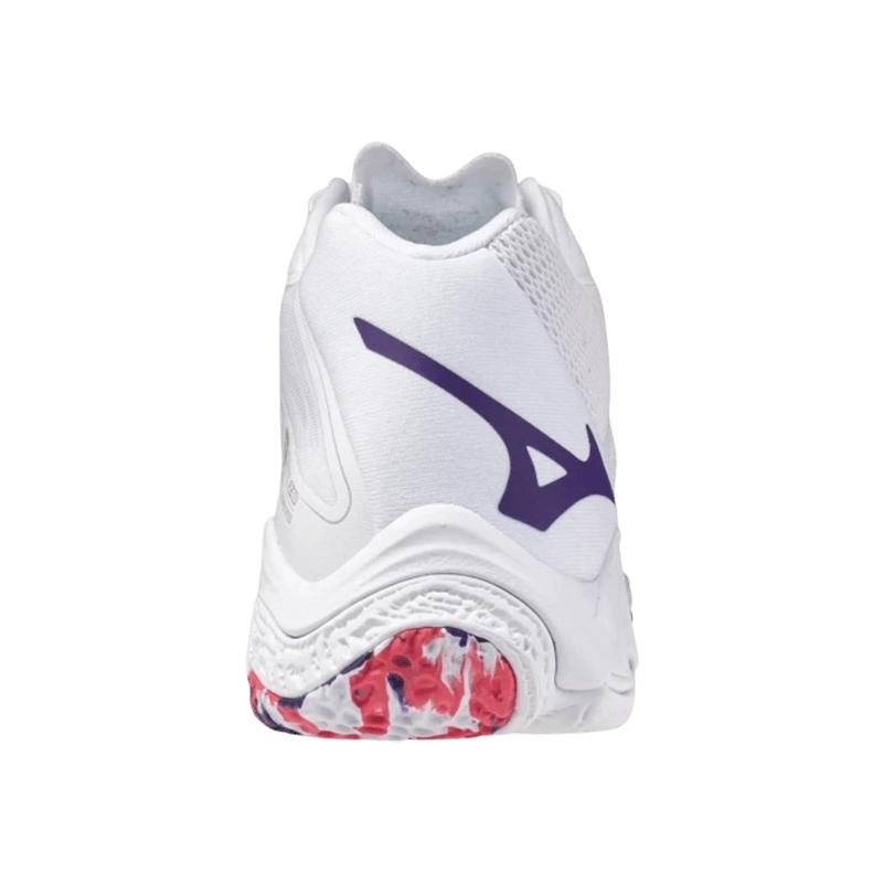 Кроссовки женские Mizuno Wave Lightning Z8 (White/VioletIndigo/CamelliaRos)