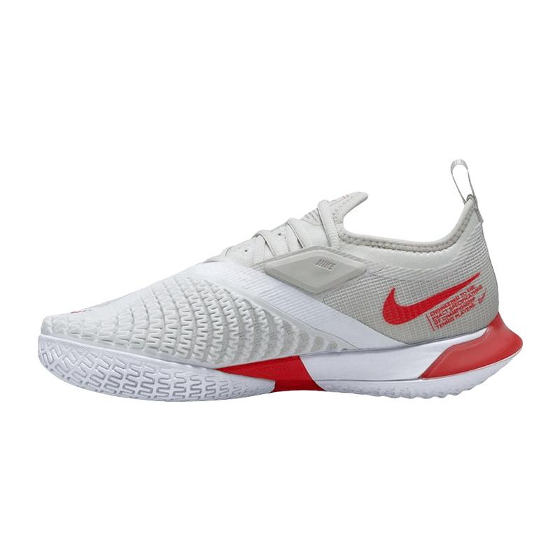 Кроссовки женские Nike Court React Vapor NXT (Белый/Красный)