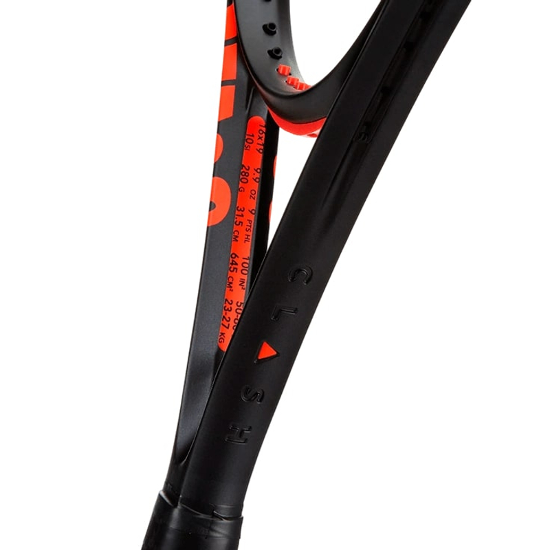 Теннисная ракетка Wilson Clash 100L V3.0